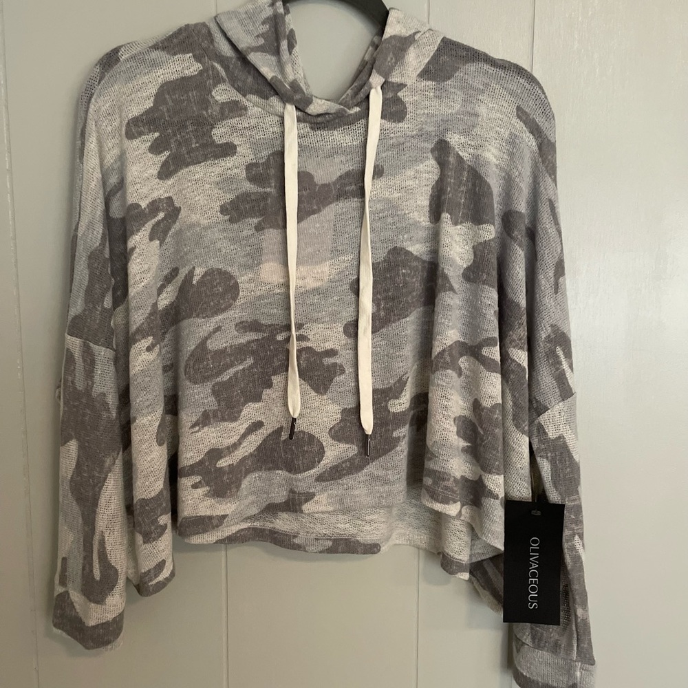 Olivaceous Crew Top Women Sweater